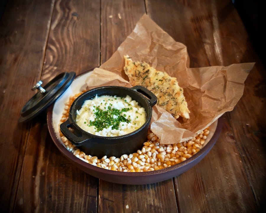 Фото позиции «Айладж с хрустящим багетом»