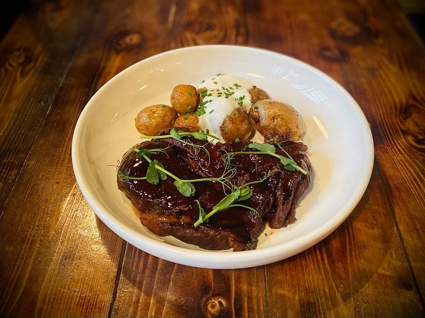 Фото позиции «Томлёный чак-ролл»