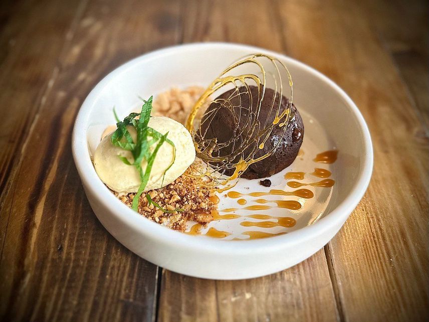 Фото позиции «Шоколадный фондан»