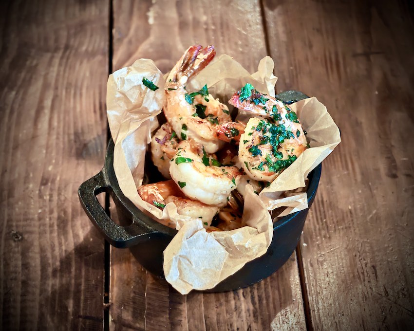 Фото позиции «Креветки в чесночном масле»