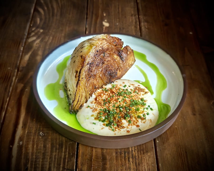 Фото позиции «Стейк из капусты»